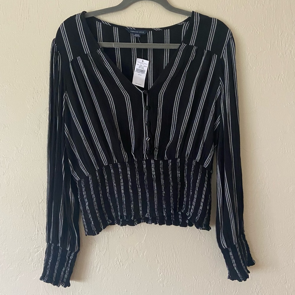 NWT Women’s American Eagle Black and White Pinstripe Button Front Top